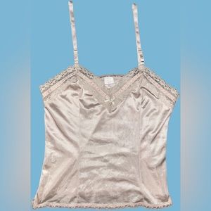 ˚✧₊⁎❝᷀ົཽVINTAGE SILK LACEY TANK❝᷀ົཽ⁎⁺˳✧༚